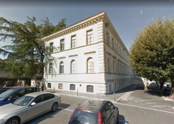 Efficientamento energetico, al via la sostituzione dell’illuminazione interna nella Scuola Barzini e delle caldaie del Mancinelli