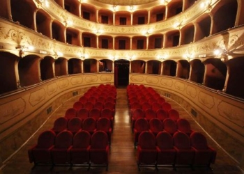 Con la piece “Lettera ad una Professoressa” riapre il Boni dopo due settimane di pausa