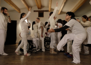 Il Tutto è più della somma delle singole parti: viaggio stra-ordinario nelle dis-abilità