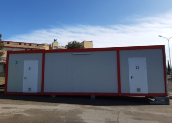 Coronavirus, ordinanza della Regione. Fuori dal Santa Maria della Stella installato il container per la pre-accettazione dei pazienti