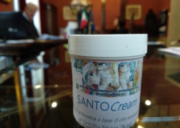 Nasce ad Acquapendente la prima crema antibiotica a base di olio essenziale, si chiama “Santo Cream”
