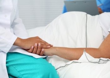 #LEOSTETRICHECISONO. Anche se con modalità diverse prosegue l’attività delle ostetriche dell’Azienda Usl Umbria 2