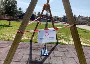 Nuove norme contenimento Covid-19, chiusi giardini pubblici e il percorso intorno la Rupe