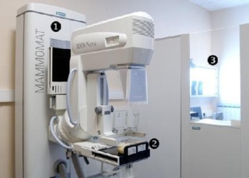 Sanità, Coletto: “Screening gratuito per diagnosi precoce del tumore al seno a donne tra 45 e 49 anni con familiarità”