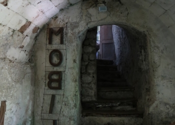 Un avvocato, una grotta ed il genius loci