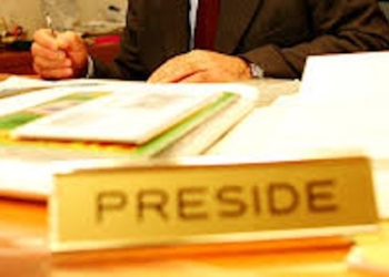 La tormentata, insonne estate dei dirigenti scolastici