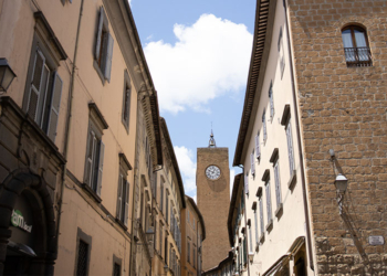 La Torre del Moro aperta anche il lunedì. Orvieto tra le mete “R-Estate in Italia”