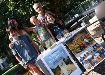 La famiglia Damiani percorre 1.000 chilometri sulla Francigena, reduce da Santiago de Compostela