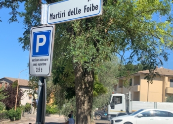 Ripristinata la targa in onore dei Martiri delle Foibe