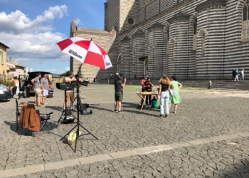 “A Taste of Italy” , ad Orvieto la chef inglese Nisha Catona. Cooking show in Piazza Duomo