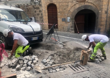 Via della Cava: nuovo intervento di Enel per ripristino di un avvallamento