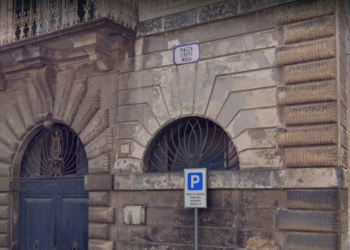 Piazza Simone Mosca: divieto di sosta con rimozione fino al 14 dicembre