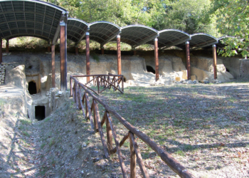 Resti nuova tomba Necropoli Vallone forse di principe e rappresentante religioso