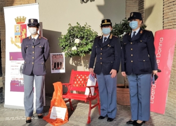 Un anno di codice rosso, reati spia e femminicidi. Campagna “Questo non è amore” e App YouPol