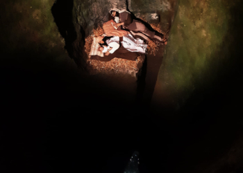 Natività nel Pozzo della Cava, visibile dall’esterno dal 23 dicembre al 6 gennaio