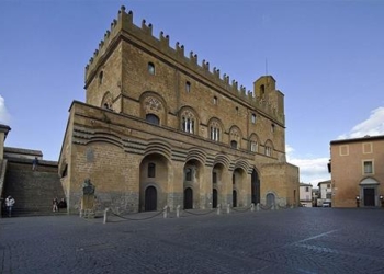 Mercato straordinario a Orvieto in Piazza del Popolo. Ecco la disciplina di circolazione