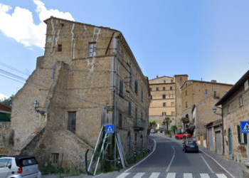 Interrotta la circolazione stradale in Via della Libertà a Porano