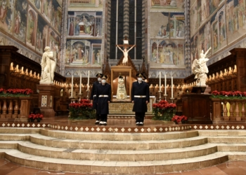 La Sacra Effige della Madonna di Loreto al Duomo di Orvieto. Ora prosegue pellegrinaggio in Umbria