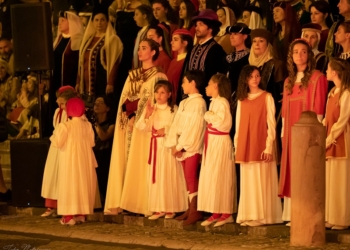Siglata convenzione tra Accademia di Brera e Associazione Lea Pacini, per nuovi costumi per le Dame