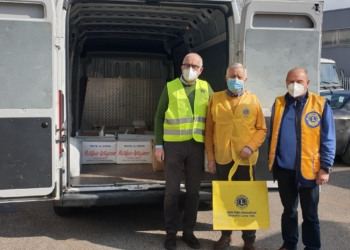 Il Lions Club di Orvieto consegna generi alimentari alla parrocchia di Sferracavallo