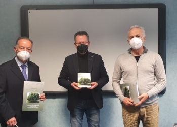 Coltivazione del nocciolo, presentato volume edito dalla Regione. Morroni: “Valida risorsa per l’Umbria”
