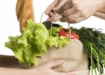 Un buono spesa per sostenere le persone e le famiglie in condizioni di disagio economico