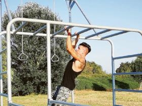 Taglio del nastro per la palestra all’aperto presso i giardini di Via degli Aceri