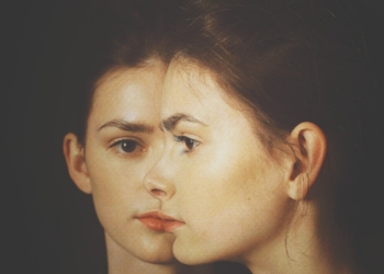 “DUE”: è in libreria il nuovo romanzo di Laura Calderini