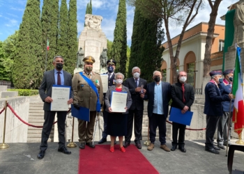 Medaglie al merito: “Esempio di sacrificio, di dedizione ed operosità deve essere motivo di riflessione e di stimolo a non farsi prendere dalla sfiducia”