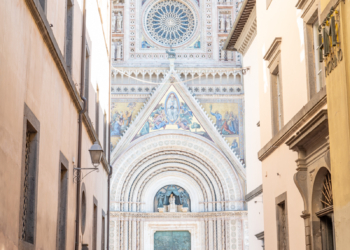 We are PittaRosso Pink Parade…… Orvieto in rosa contro i tumori femminili