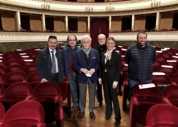 Il tenore Jose Carreras in visita al Mancinelli di Orvieto in previsione del Festival “OperEtruria”