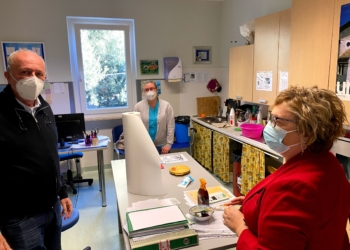 La direttrice sanitaria Usl Umbria 2 Simona Bianchi in visita alla struttura di Riabilitazione di Terni