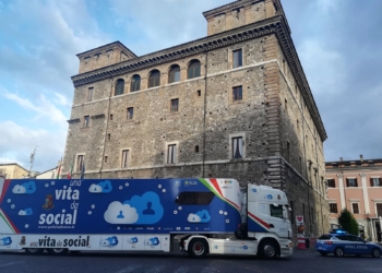 Al via la IX^ edizione di “Una vita da social” la Campagna educativa itinerante della Polizia di Stato