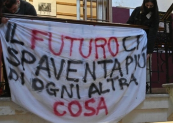 Protesta degli studenti del liceo Artistico: “Il cambio di sede per noi non è l’obiettivo”