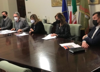 “L’Umbria che riparte”, presentata la relazione economico sociale elaborata dall’Agenzia Umbria Ricerche