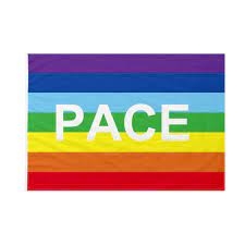 “Coop per la pace”, bandiere arcobaleno in tutti i supermercati