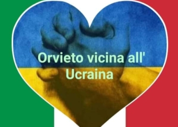 Orvieto vicina all’Ucraina, flash mob in Piazza della Repubblica