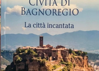 Civita di Bagnoregio – La città incantata: guida emozionale di Carlo Mazzoni edita da Intermedia
