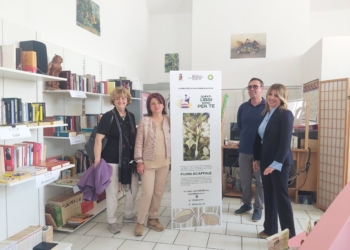 Progetto “Fuori Scaffale”: da oggi attivi i primi due “punti lettura” presso Market solidale ed Emporio del riuso