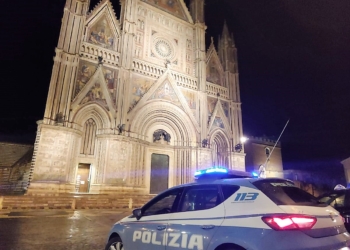 Riceve un messaggio on line dalla propria banca ma è una truffa da 9.500 euro. La Polizia di Orvieto identifica il presunto autore del reato