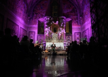 “Grazie alla musica di Kantiere Kairòs abbiamo vissuto un momento di eternità”. Un successo annunciato l’anteprima nazionale di “Cantate Inni” per il Festival d’Arte e Fede