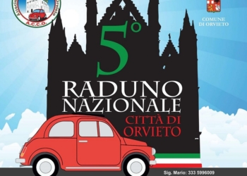 In Piazza Duomo il raduno di auto storiche 500