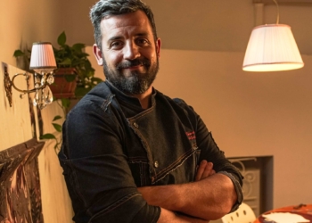 Lo chef del Vis à Vis Emanuele Rengo guadagna le “5 stelle d’oro della cucina”