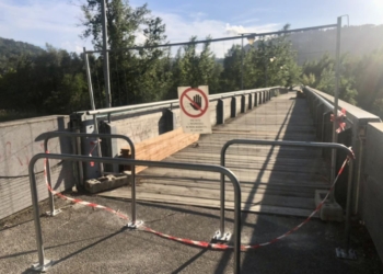 Al via alcuni interventi di manutenzione a Ciconia, si mette mano anche alla passerella sul Paglia