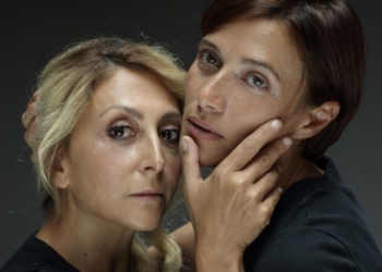 “Sipario!”: Anna Foglietta e Paola Minaccioni debuttano al Teatro Mancinelli ne “L’Attesa”