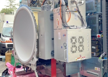 Radioterapia oncologica, arrivato al Santa Maria il nuovo acceleratore lineare