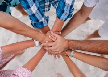 Un Natale speciale al Santa Maria della Stella grazie a ciCasco, Diamoci una Mano, Mir e Clown di Corsia