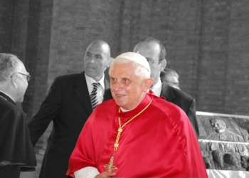 Nelle Parrocchie della Diocesi, Messe in suffragio del Papa Emerito Benedetto XVI