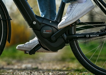 Approvato il regolamento del servizio di noleggio di e-bike, 6 bici a pedalata assistita posizionate presso la biblioteca Fumi