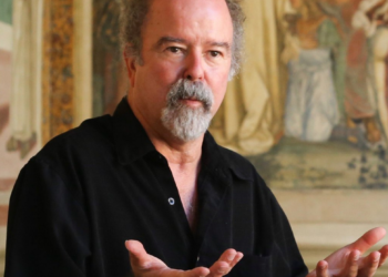 John Skillen traduce Mirabilia per l’anno del Signorelli